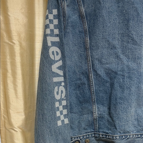 Levi's Classic Blue Denim Trucker Jacket red tab 2XL - Picture 8 of 9